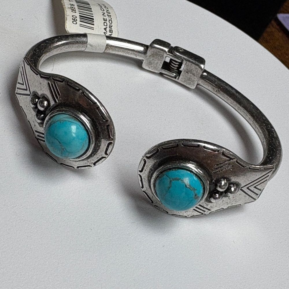 Express Silver Cuff with Turquoise Stones
